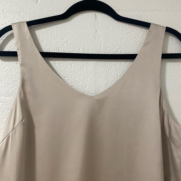 Satin Tank - Picture 3 of 4